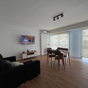 Apartamento de 2 Dormitorios